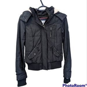 Garage - Y2k / Quilted Bomber / Aviator Jacket. Faux Fur